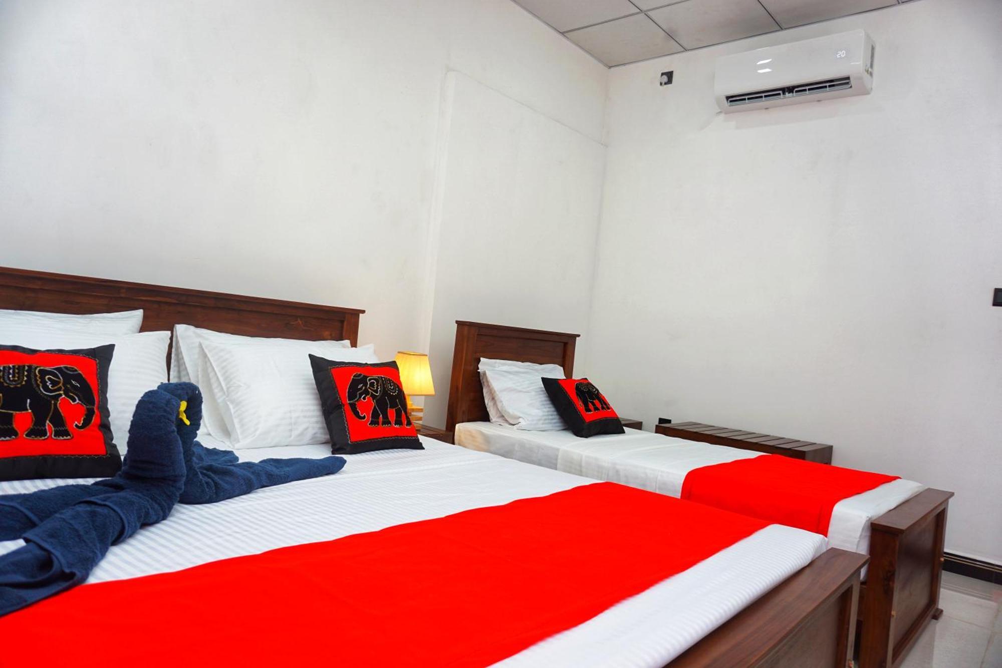 Sashini Homestay Sigiriya Luaran gambar